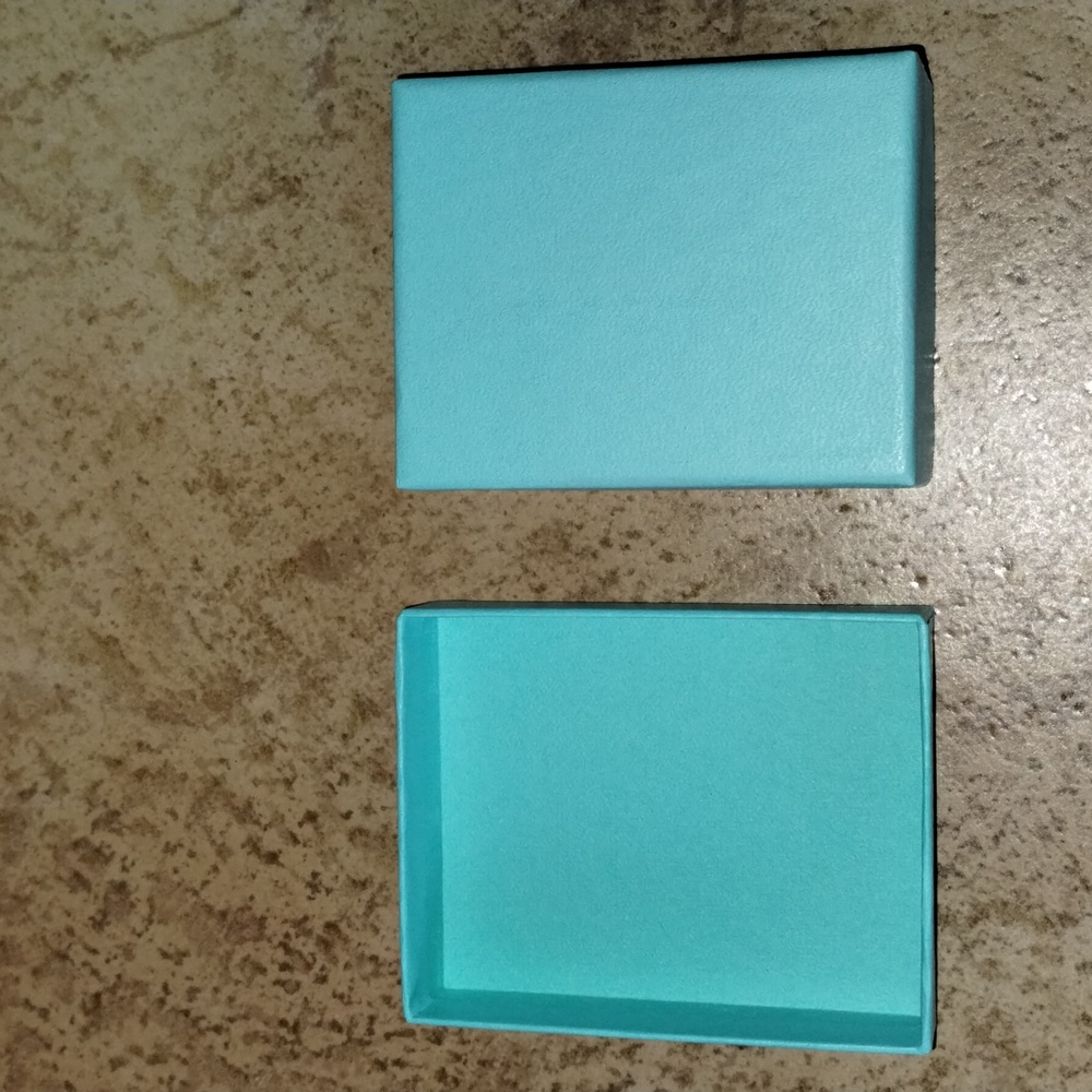 Tiffany Gift Set - Picture 9 of 15